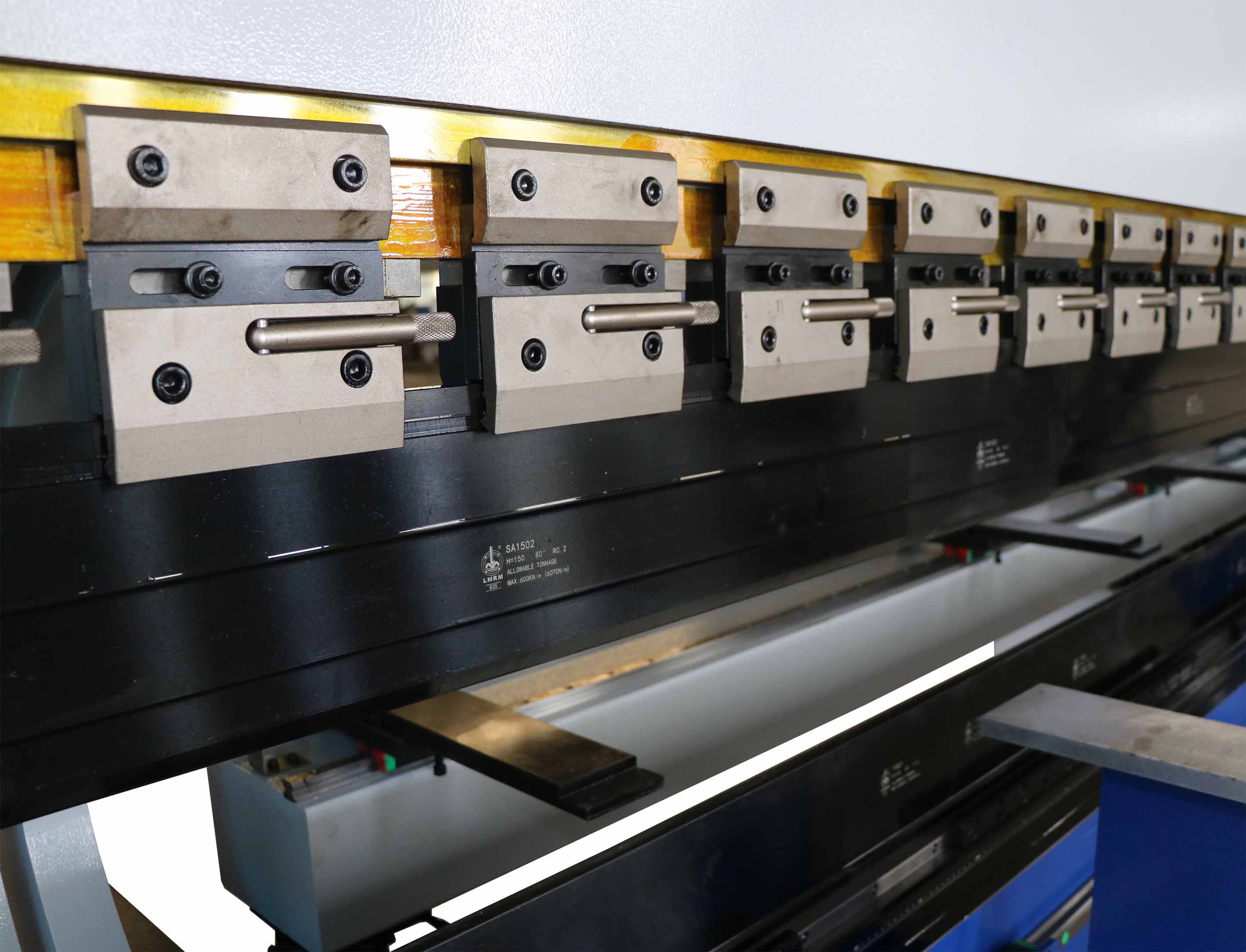 tool clamping